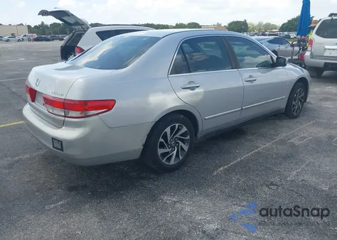 2004 Honda Accord 2.4 Lx z USA, uszkodzony, nr VIN 1HGCM56384A146860
